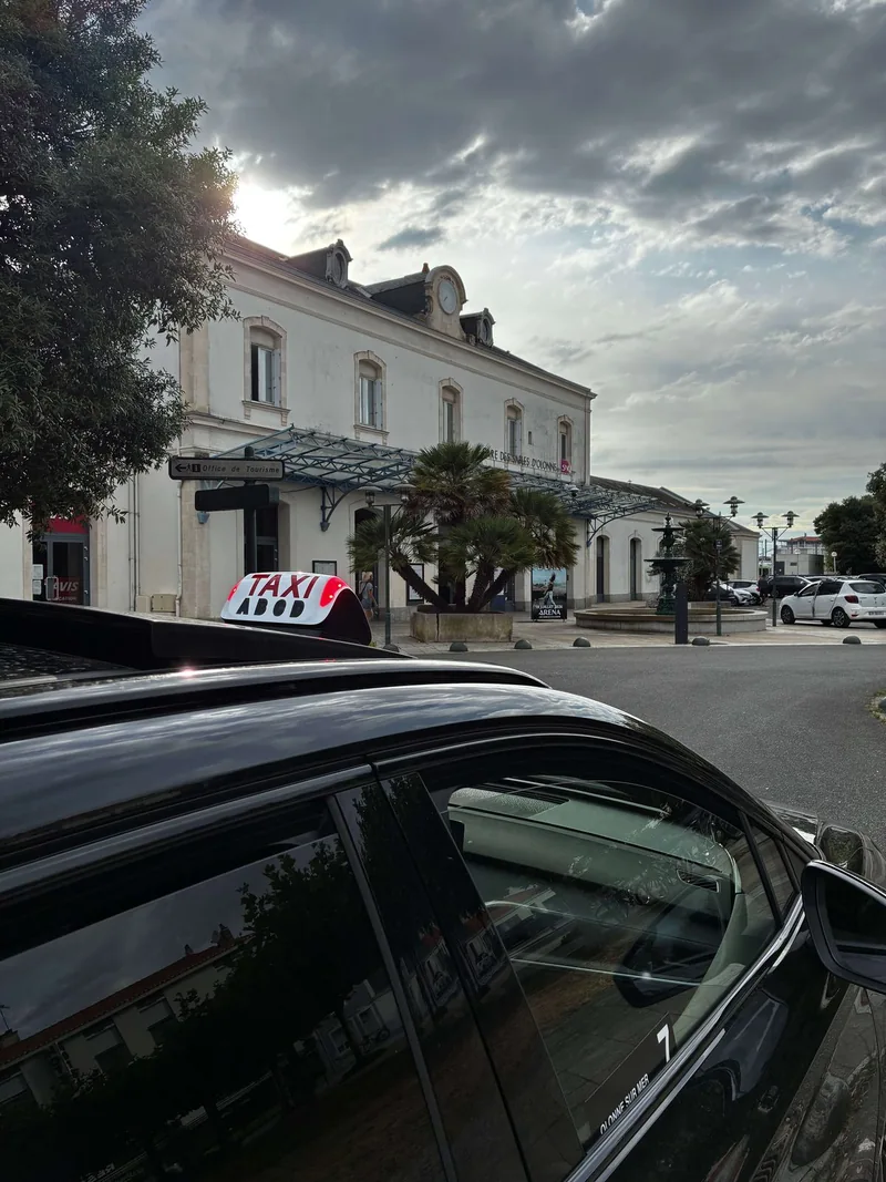 Škoda Enyaq LC TAXI aux Sables-d'Olonne — vue extérieure